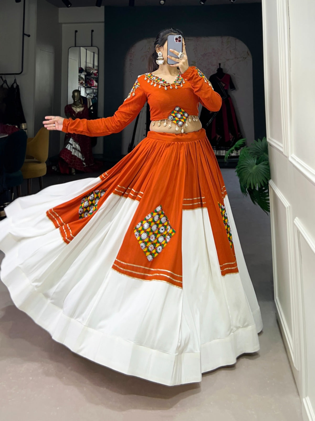 Women's Designer Trending Navaratri Cotton Plain & Gamthi Patch Lehenga Choli