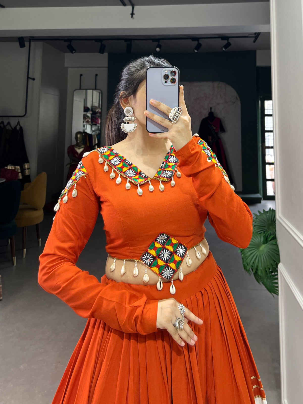 Women's Designer Trending Navaratri Cotton Plain & Gamthi Patch Lehenga Choli