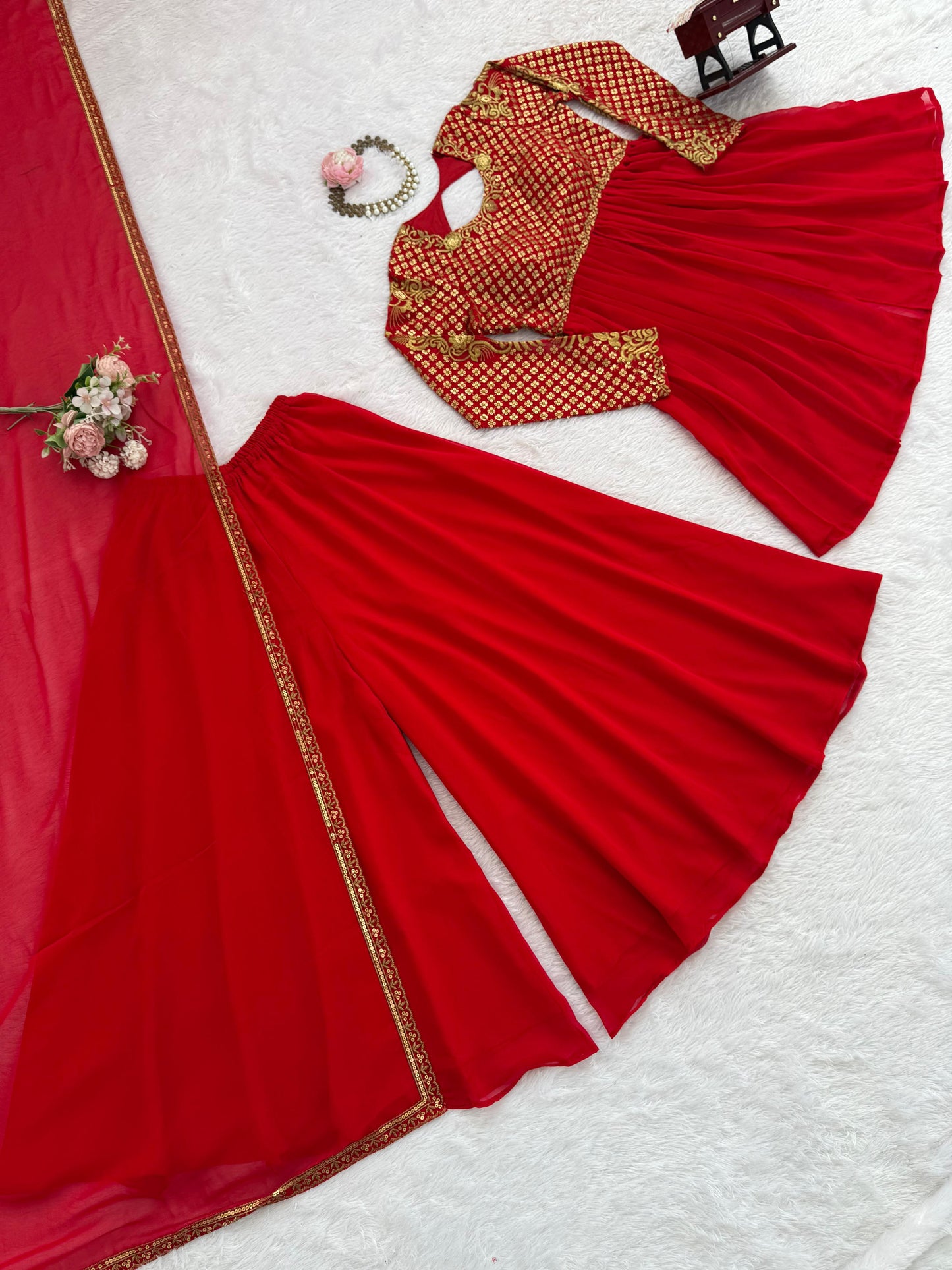 Designer Sharara Set – Elegant Ethnic Wear