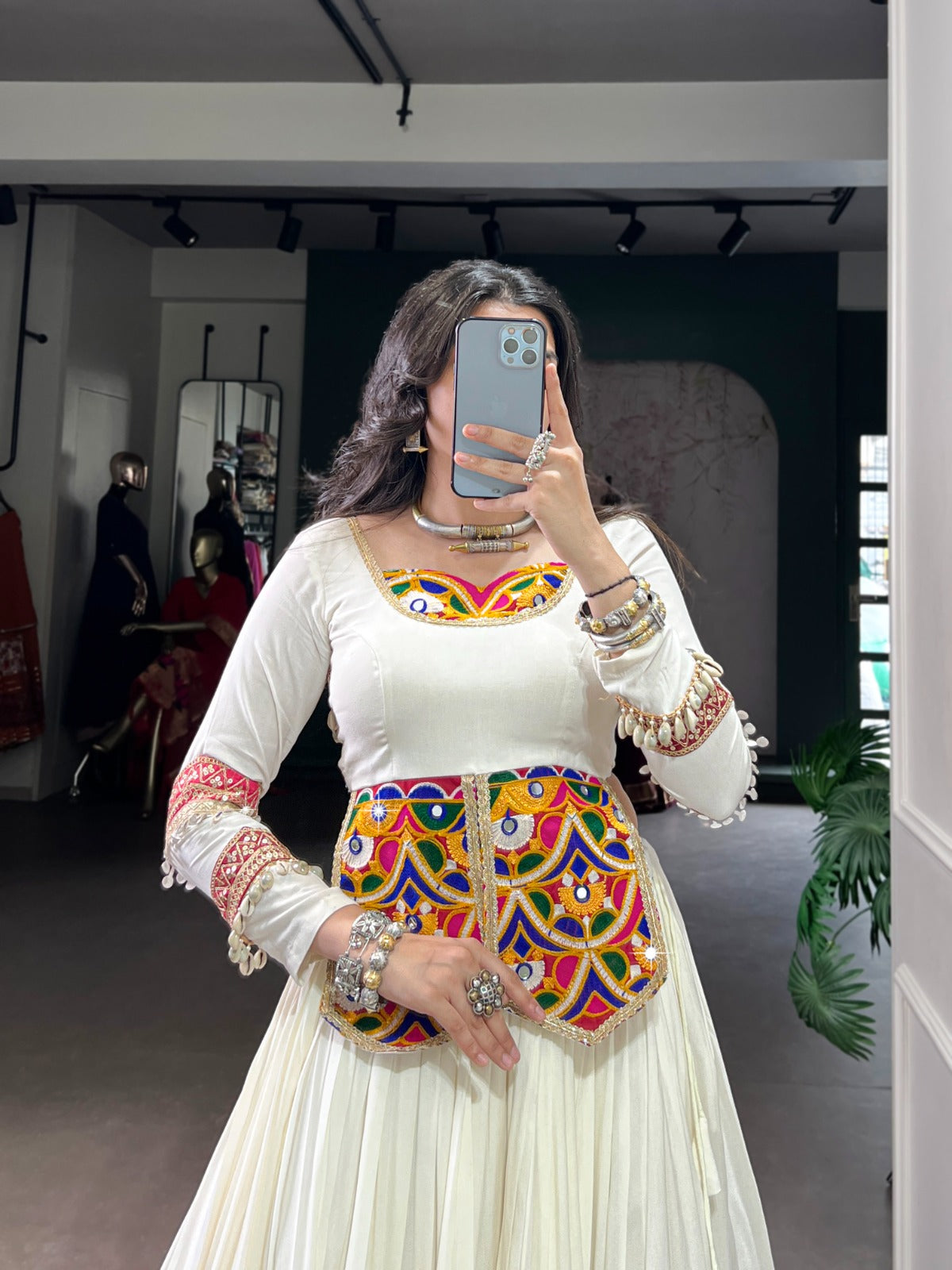 Multicolor beauty with a touch of tradition – designed for Garba moves