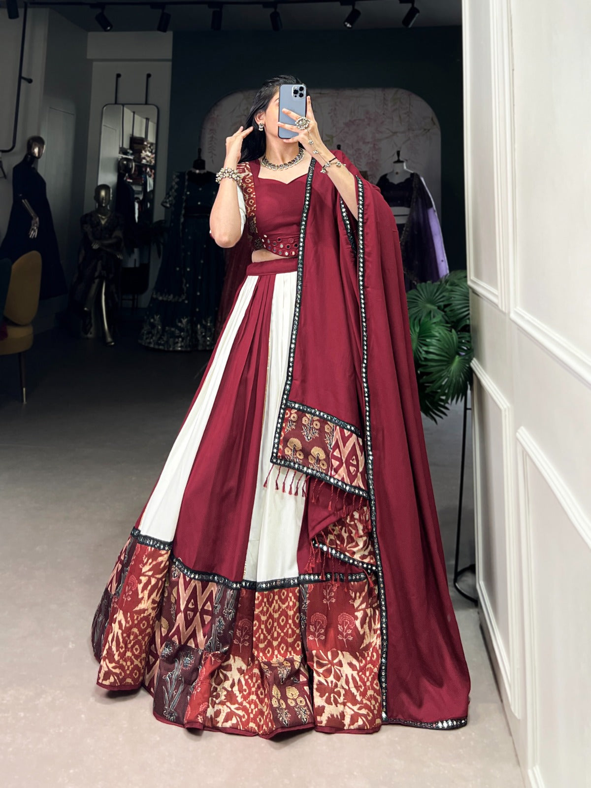 Beauty for Garba Nights!