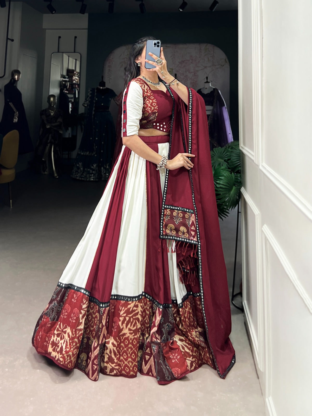 Beauty for Garba Nights!
