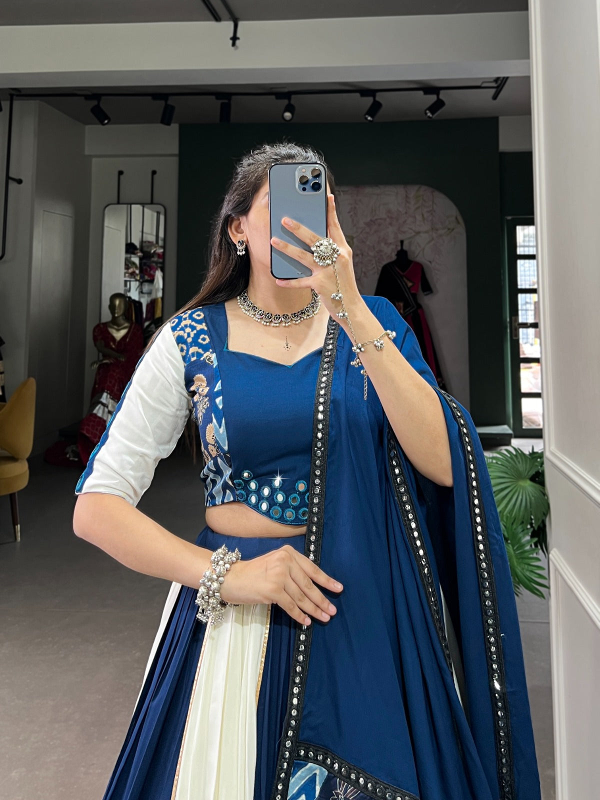 Beauty for Garba Nights!