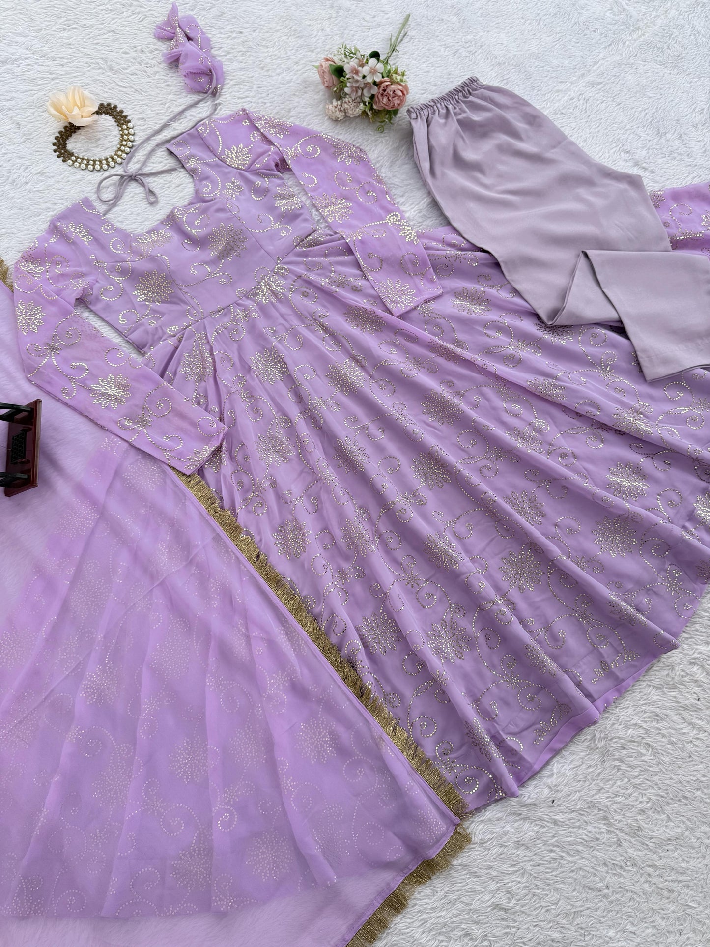 Designer Gown Set – Elegant Ethnic Wear ✨