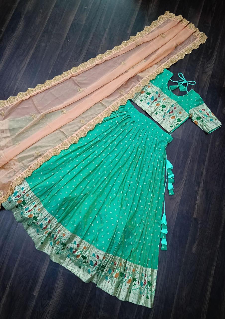 Lehenga choli with dupatta collections-2025