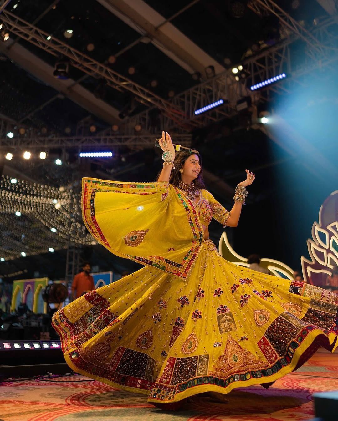 Presenting new trending navratri special chaniya choli