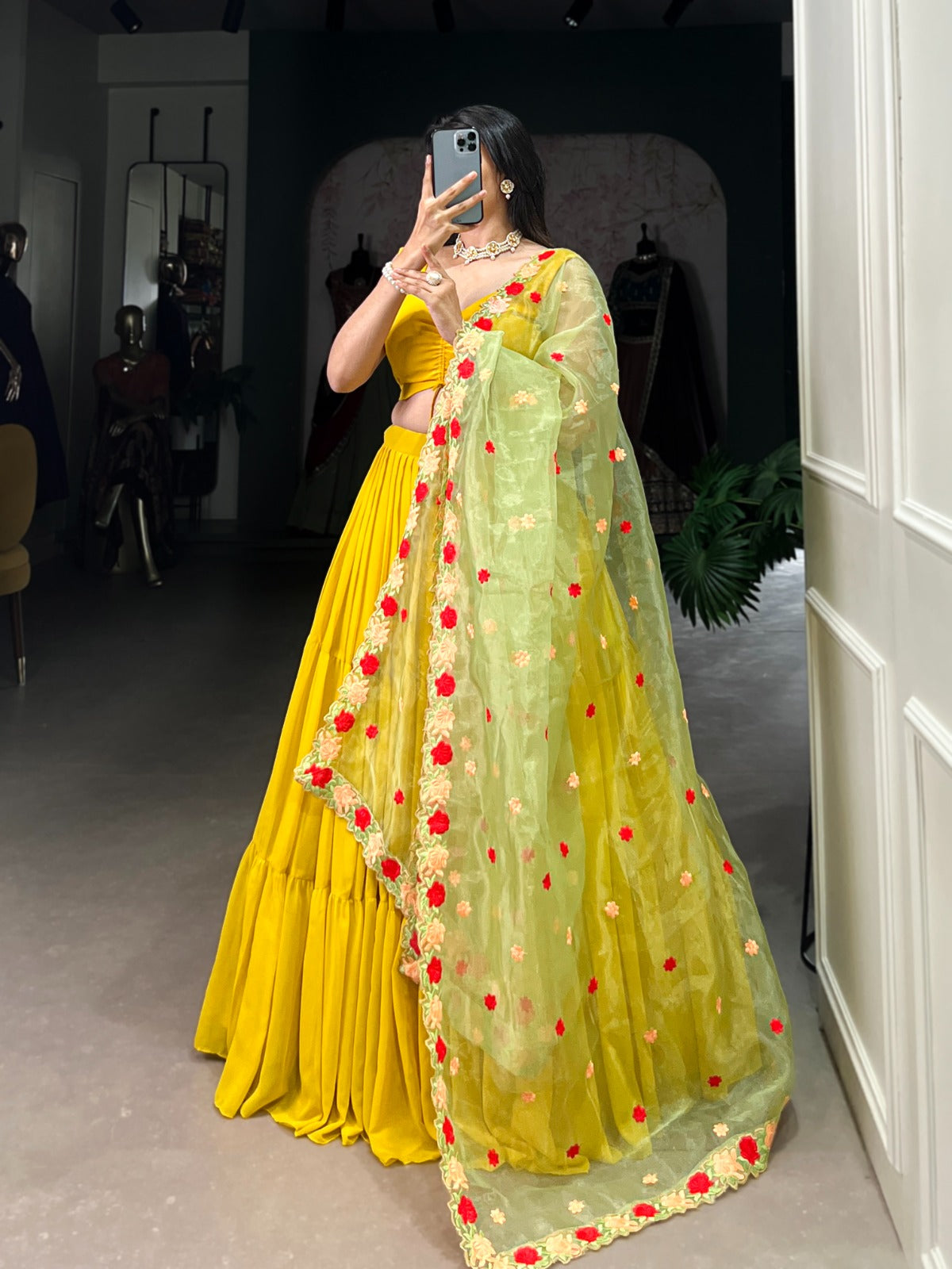 Grace in every pleat, glow in every step!