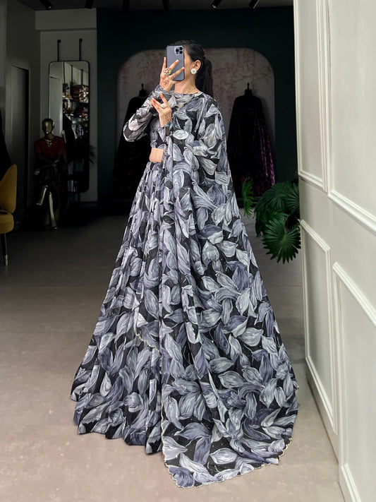 Glamorous, graceful, and glowing—Tabby silk with hotfix