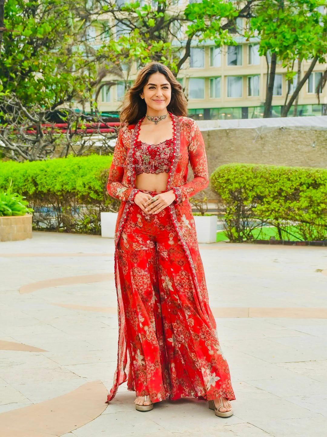 Designer Sharara Set – Elegant Ethnic Wear